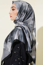 https://cdn.pazarium.com.tr/120-cm-flower-desen-esarp-siyah-799564-19-B.jpg