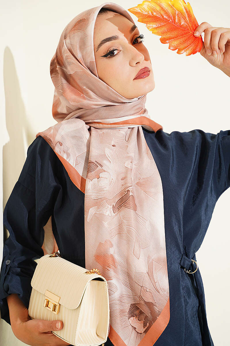 https://cdn.pazarium.com.tr/120-cm-pastel-flora-esarp-camel-811028-20-B.jpg