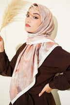 https://cdn.pazarium.com.tr/120-cm-pastel-flora-esarp-tas-810828-20-B.jpg