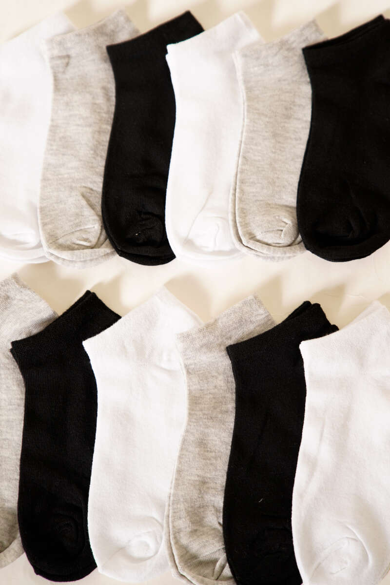 12 pcs Women's Patterned Booties Socks Asorti 1 Secondary image