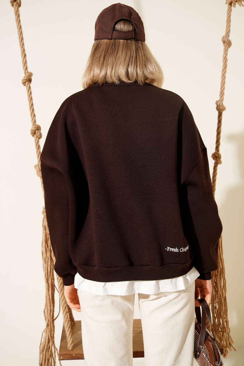 1875 Printed Oversized Three Yarn Sweatshirt