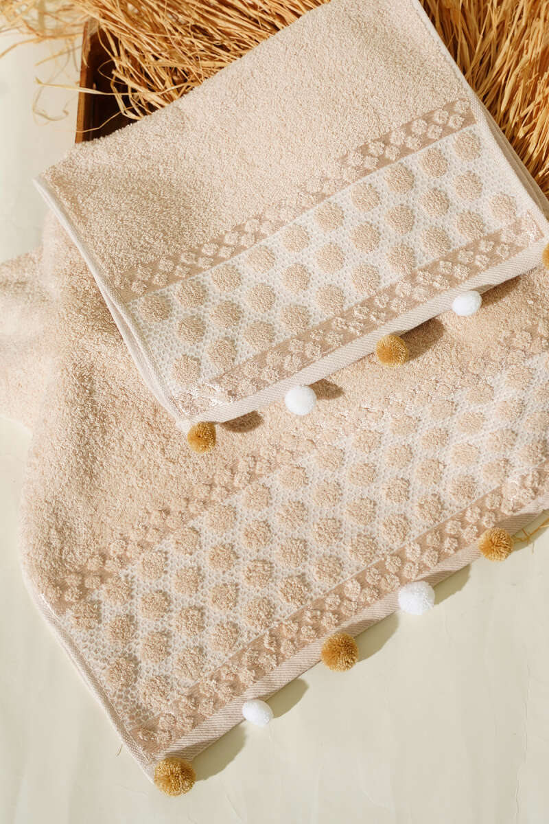 2'li Ponponlu Havlu Seti Main image