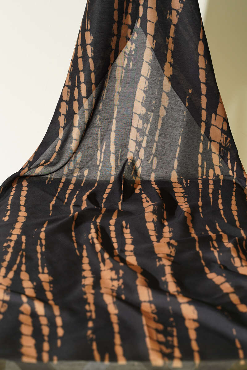 3'batik Flow Striped Soft Shawl Set Asorti Secondary image
