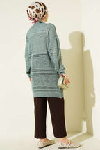 Cardigan en tricot ajouré Bitter Brown avec boutons en bois