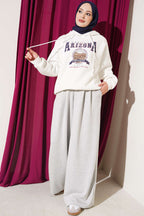 https://cdn.pazarium.com.tr/arizona-yazili-sweatshirt-ekru-835145-20-B.jpg