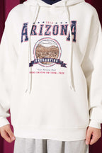https://cdn.pazarium.com.tr/arizona-yazili-sweatshirt-ekru-835147-20-B.jpg