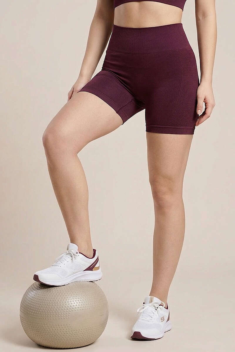 Arka Büzgülü Kısa Spor Şort Vişne