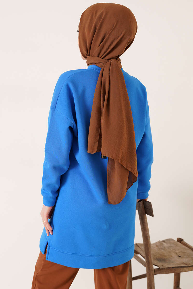 https://cdn.pazarium.com.tr/arma-detayli-tunik-indigo-351931-80-B.jpg