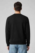 https://cdn.pazarium.com.tr/armali-selanik-sweatshirt-siyah-692987-16-B.jpg