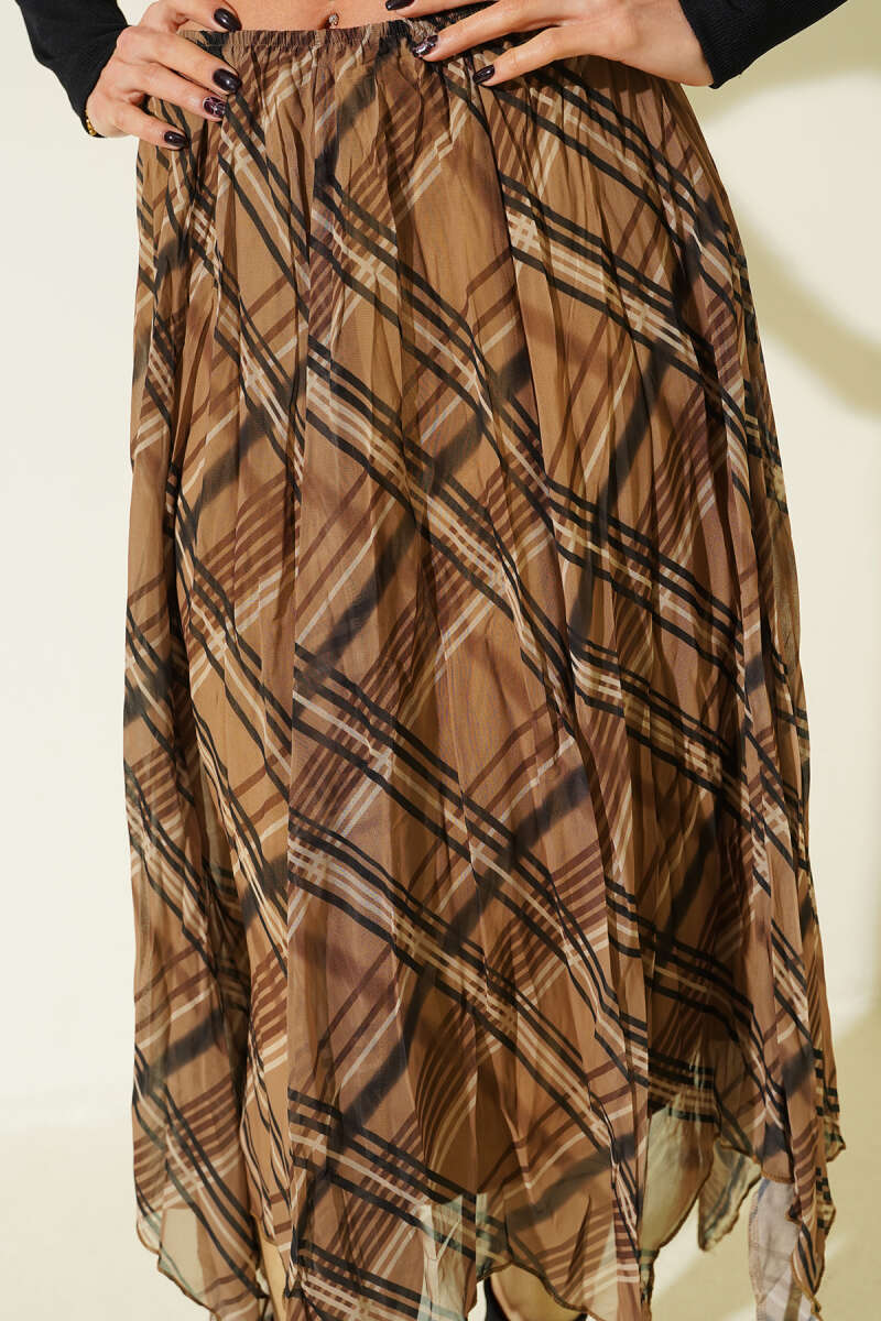 Asimetrik Ekose Desenli Şifon Midi Etek