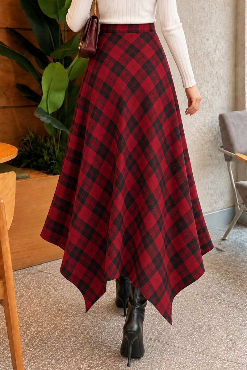 https://cdn.pazarium.com.tr/asimetrik-kesim-ekose-etek-bordo-833066-20-B.jpg