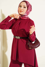 https://cdn.pazarium.com.tr/asimetrik-kesim-kemerli-tunik-takim-bordo-752284-18-B.jpg