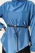 https://cdn.pazarium.com.tr/asimetrik-kesim-saten-tunik-indigo-772722-18-B.jpg