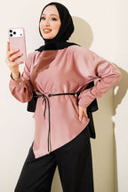 https://cdn.pazarium.com.tr/asimetrik-kesim-saten-tunik-pudra-768351-18-B.jpg