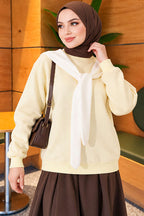 https://cdn.pazarium.com.tr/atki-detayli-uc-iplik-sweatshirt-sari-841919-20-B.jpg