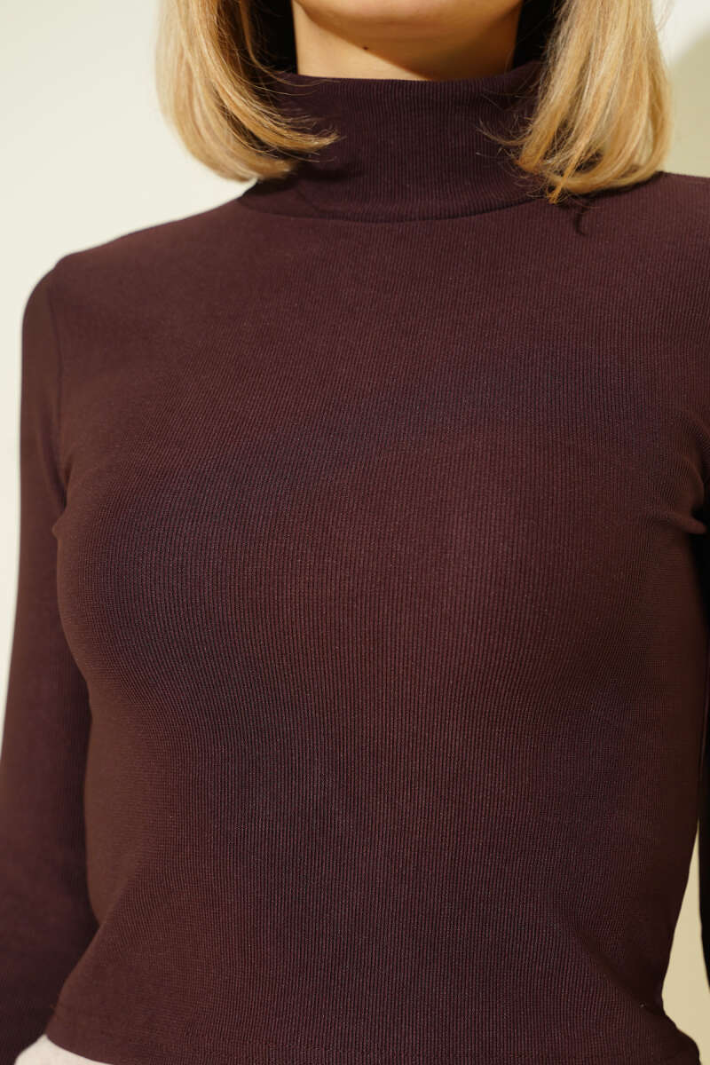 Balıkçı Yaka Fitilli Parmak Geçirmeli Crop