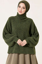 https://cdn.pazarium.com.tr/balikci-yaka-oversize-triko-kazak-yesil-823906-20-B.jpg