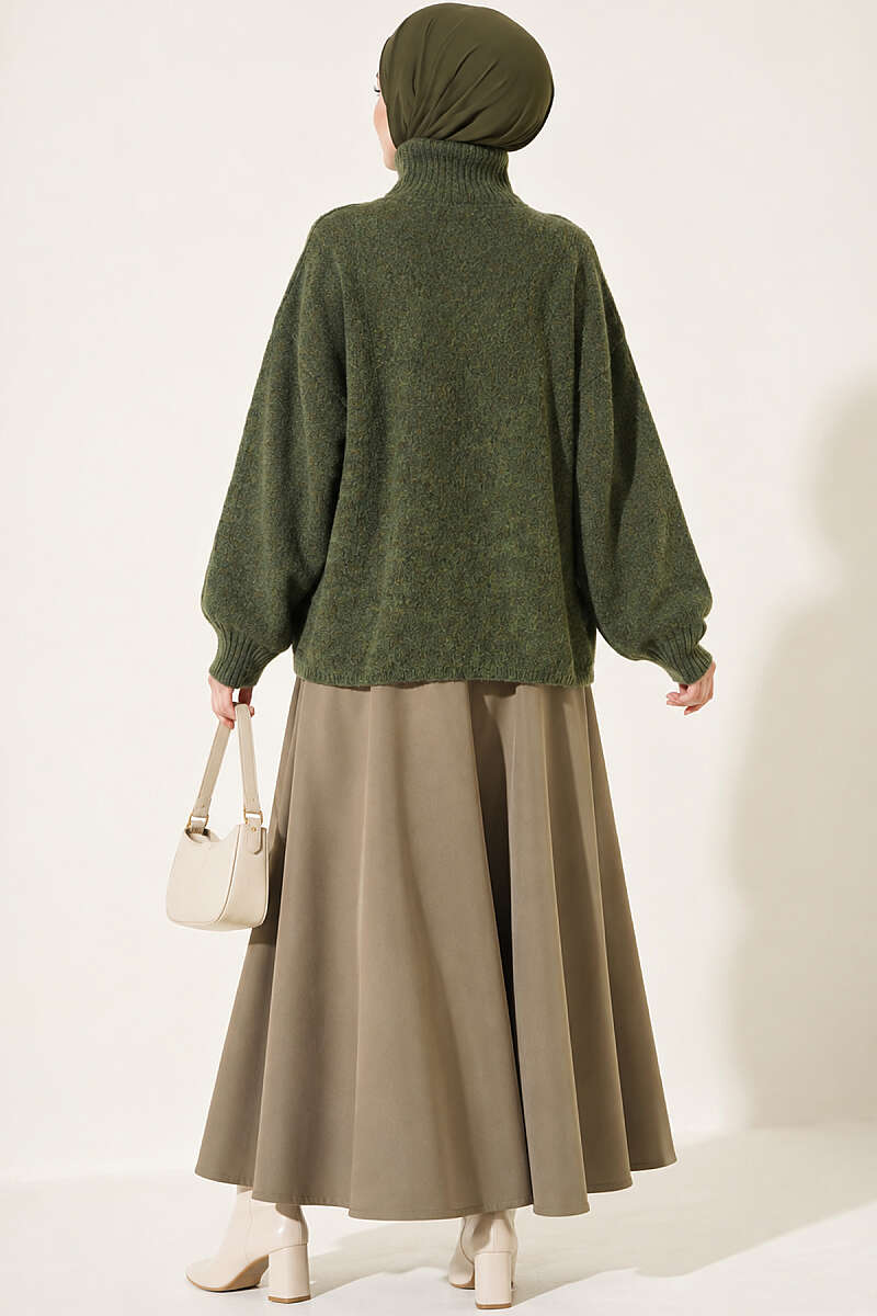 https://cdn.pazarium.com.tr/balikci-yaka-oversize-triko-kazak-yesil-823909-20-B.jpg