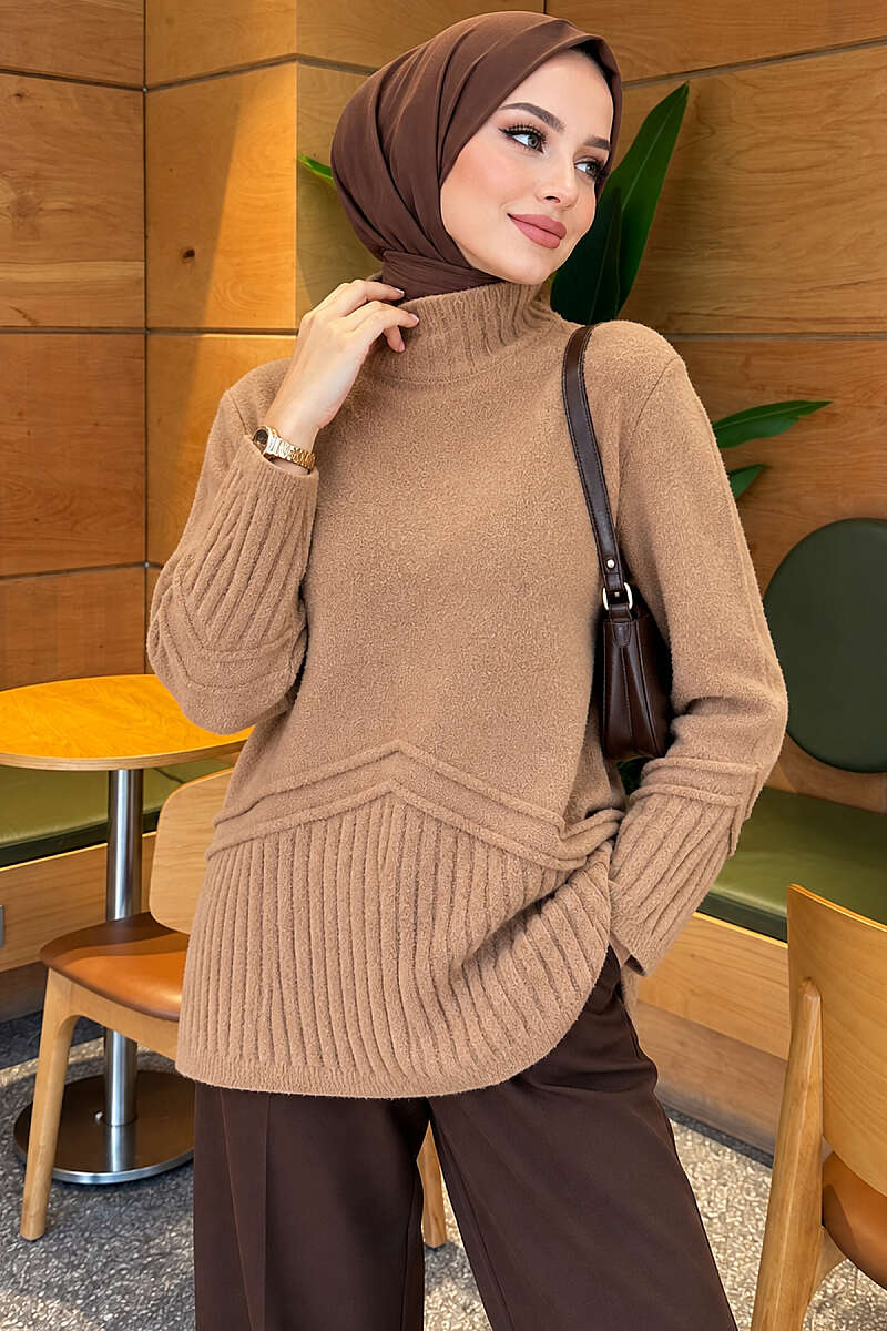 https://cdn.pazarium.com.tr/balikci-yaka-sakalli-triko-tunik-latte-836746-20-B.jpg