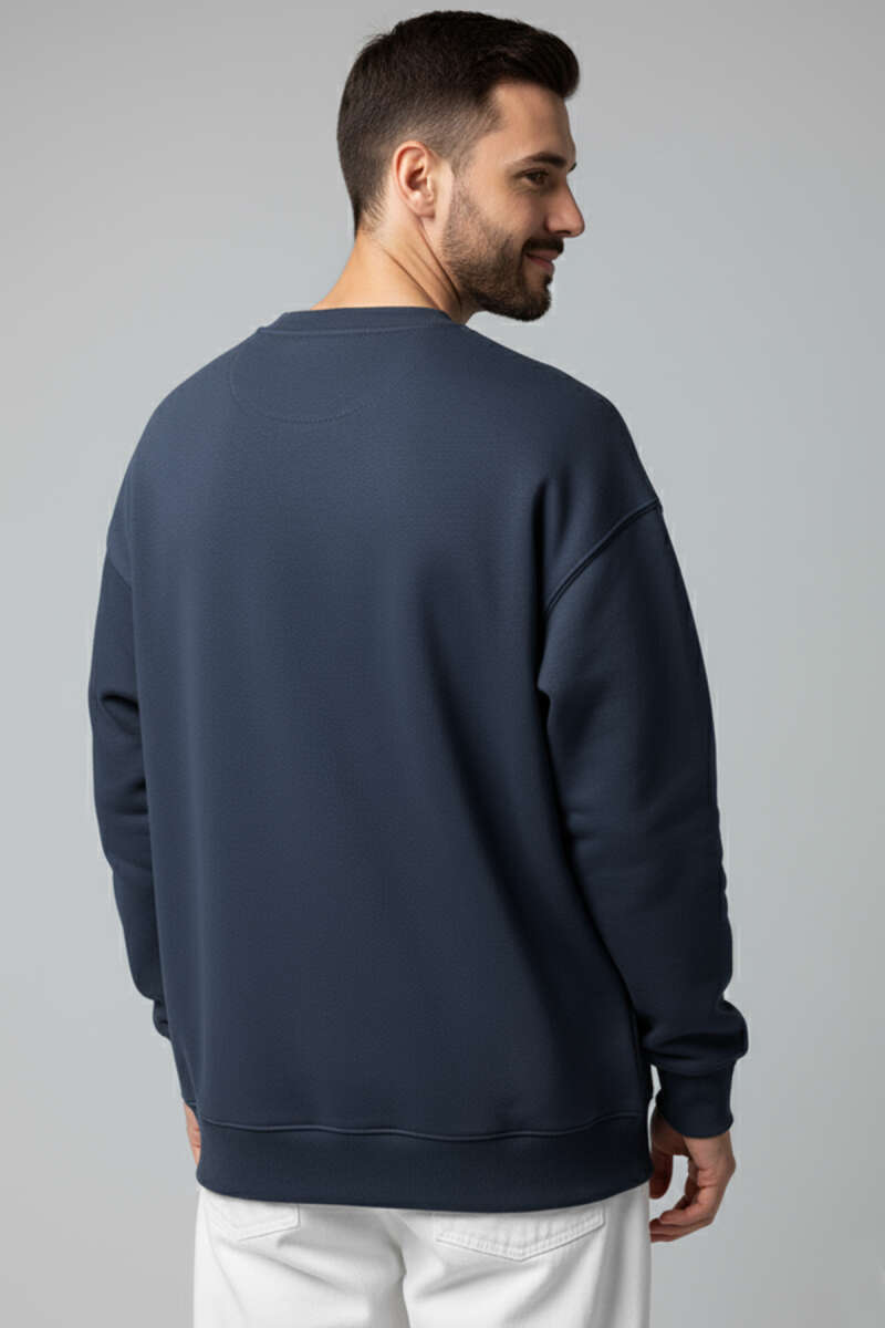 https://cdn.pazarium.com.tr/basic-bisiklet-yaka-erkek-sweatshirt-lacivert-705201-17-B.jpg