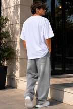 https://cdn.pazarium.com.tr/basic-bisiklet-yaka-oversize-erkek-t-shirt-beyaz-786651-19-B.jpg