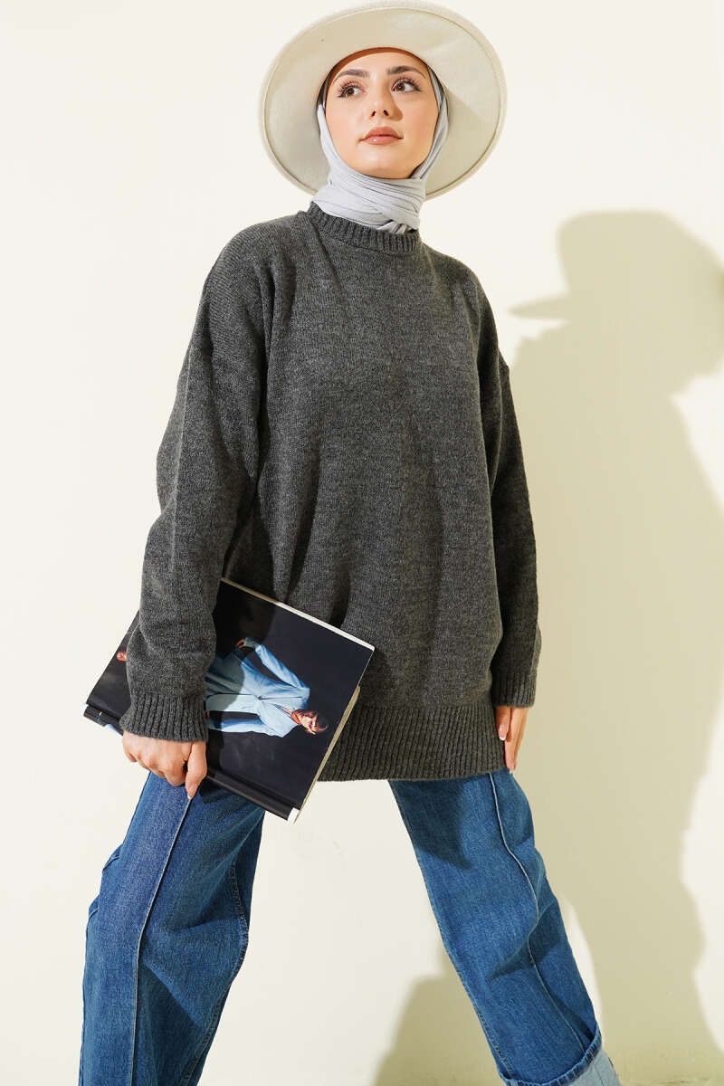 Basic Düşük Omuz Salaş Triko Tunik