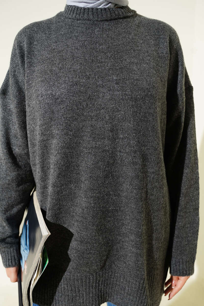 Basic Düşük Omuz Salaş Triko Tunik