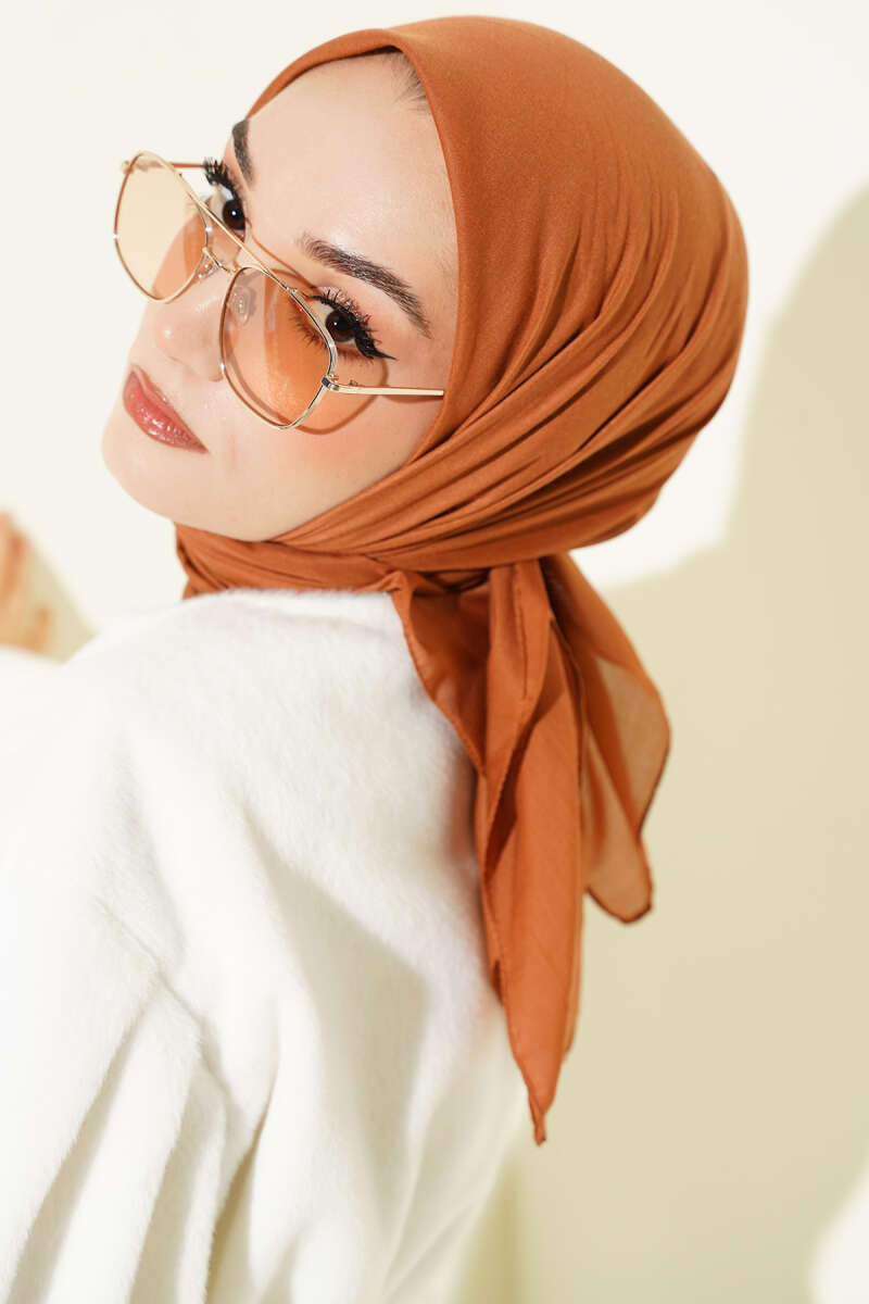 Basic Eşarp