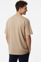 https://cdn.pazarium.com.tr/basic-oversize-erkek-t-shirt-camel-686665-16-B.jpg