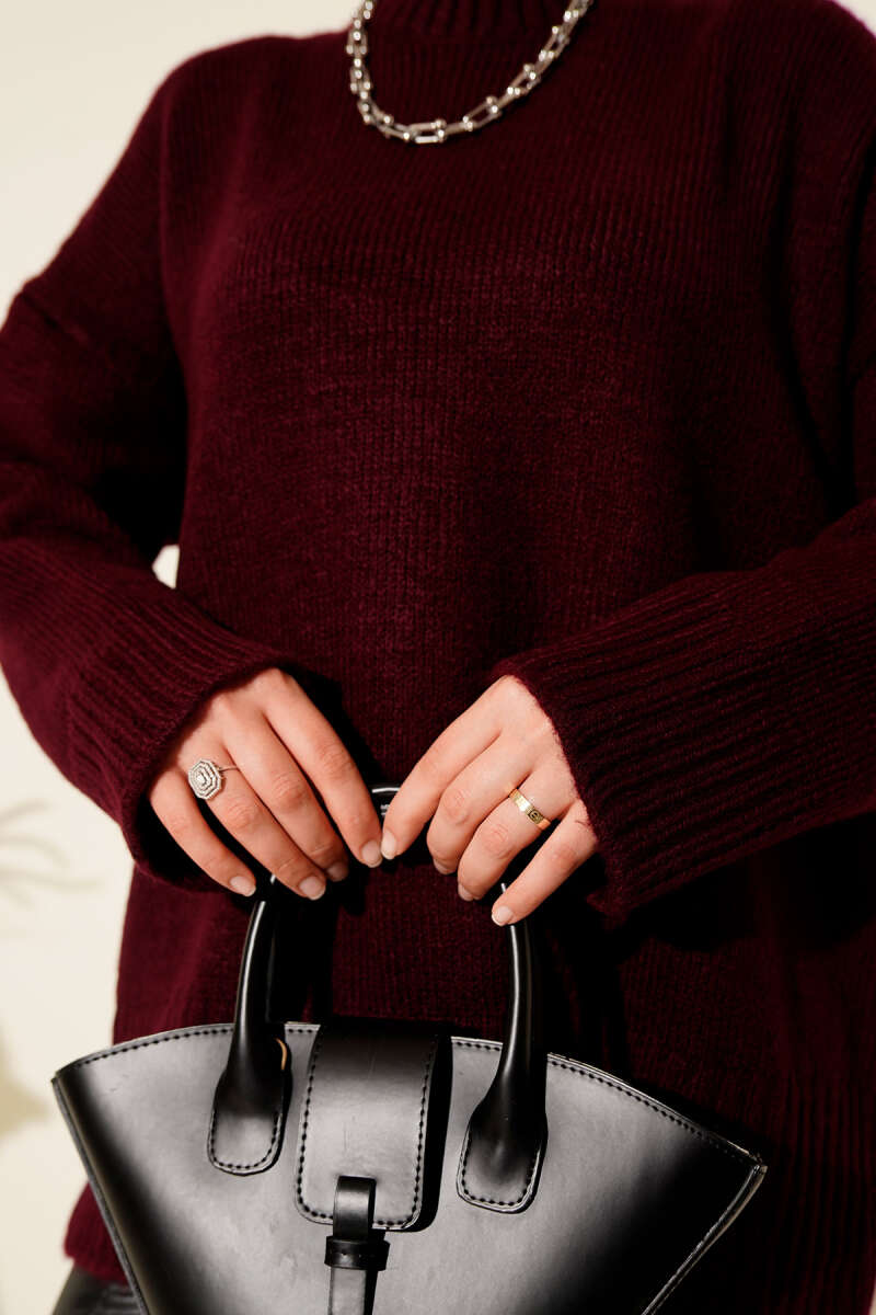 https://cdn.pazarium.com.tr/basic-oversize-triko-tunik-bordo-672842-16-B.jpg
