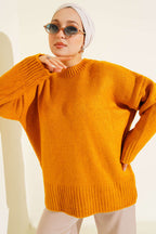 https://cdn.pazarium.com.tr/basic-oversize-triko-tunik-hardal-680494-16-B.jpg