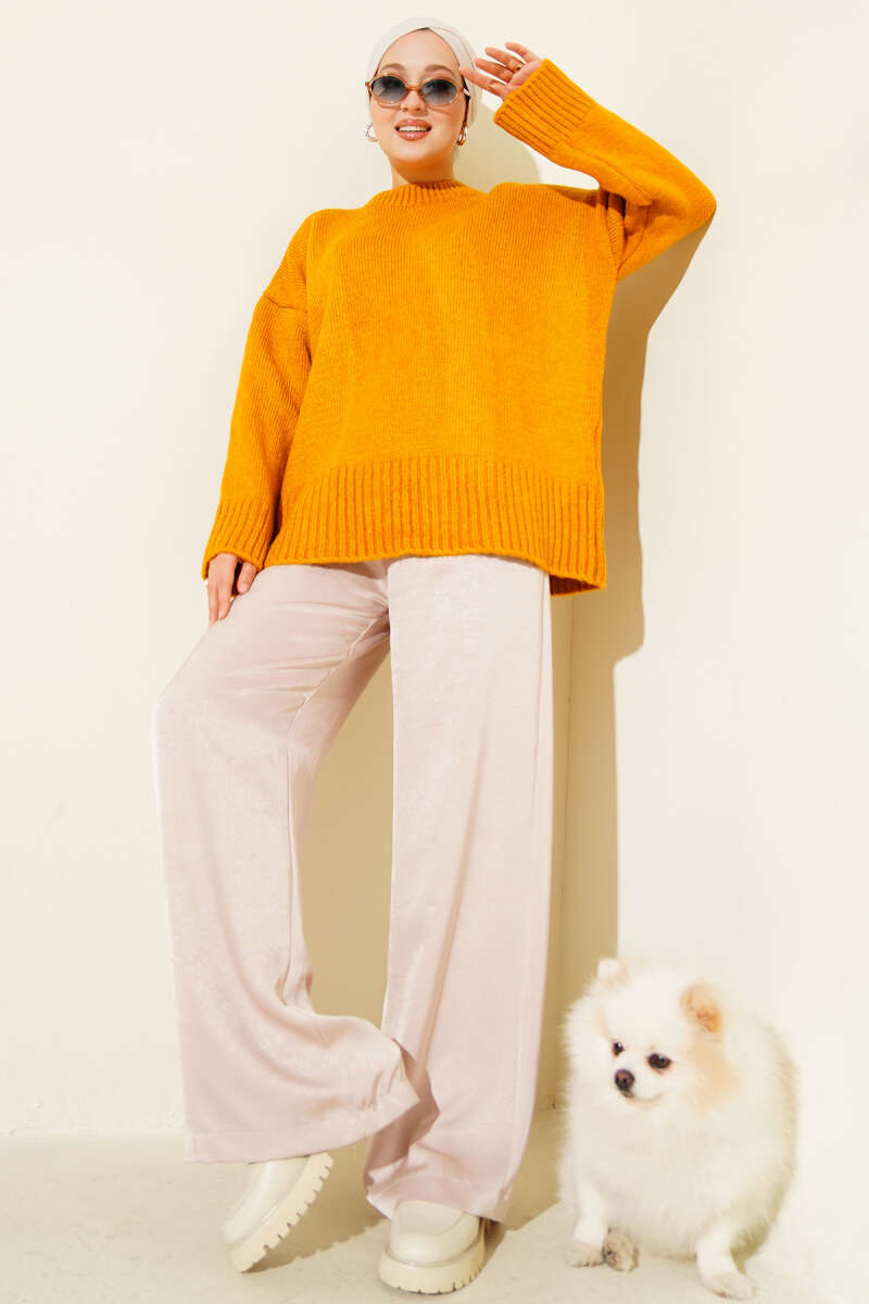 https://cdn.pazarium.com.tr/basic-oversize-triko-tunik-hardal-680495-16-B.jpg