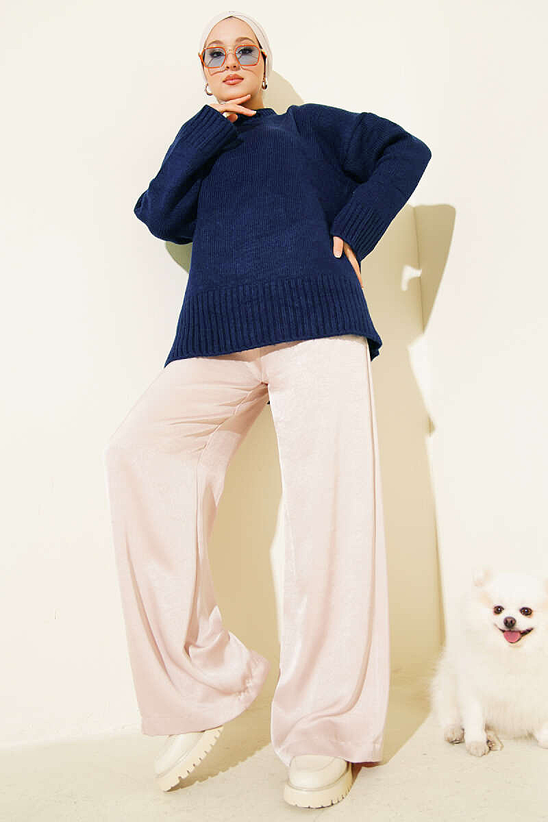 https://cdn.pazarium.com.tr/basic-oversize-triko-tunik-lacivert-830713-16-B.png