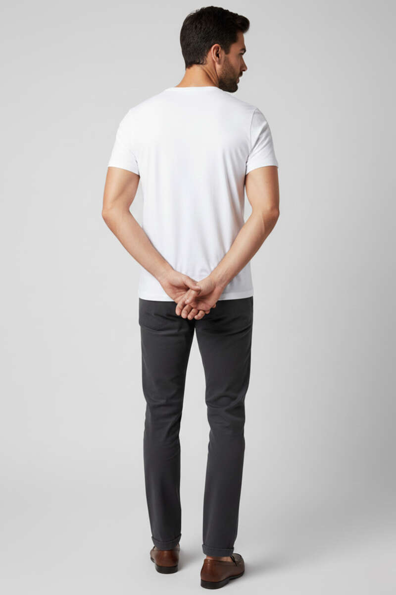 https://cdn.pazarium.com.tr/basic-pamuklu-erkek-t-shirt-beyaz-726341-17-B.jpg