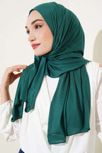 https://cdn.pazarium.com.tr/basic-penye-sal-zumrut-634976-14-B.jpg