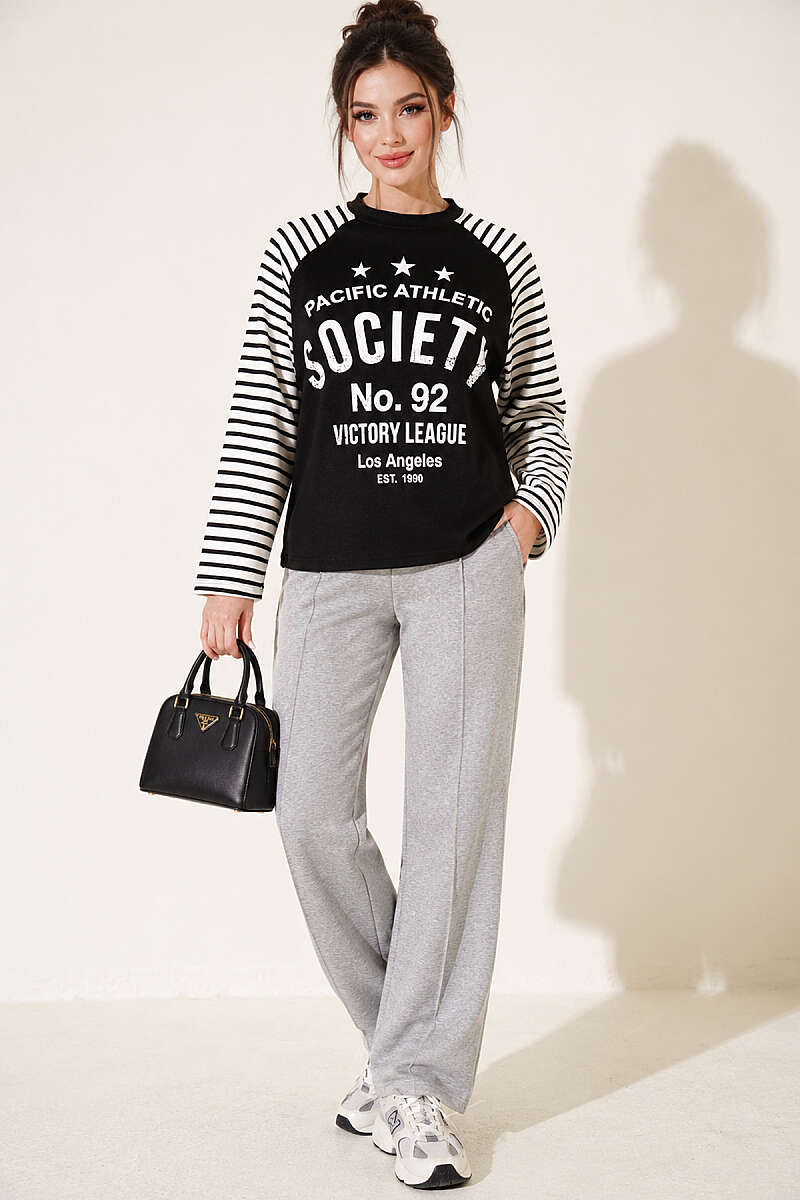 https://cdn.pazarium.com.tr/baskili-cizgi-detayli-sweatshirt-siyah-842322-20-B.jpg