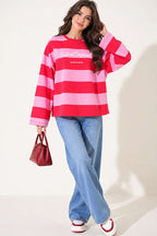 https://cdn.pazarium.com.tr/baskili-yatay-kalin-cizgili-sweatshirt-kirmizi-839247-20-B.jpg