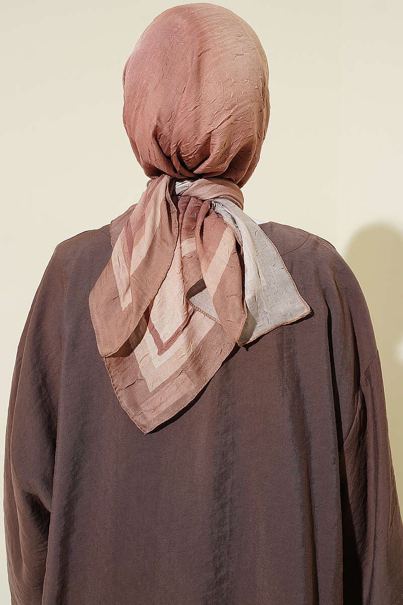 https://cdn.pazarium.com.tr/batik-desen-bambu-kras-esarp-latte-799846-19-B.jpg