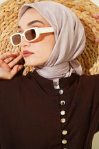 https://cdn.pazarium.com.tr/batik-desen-soft-esarp-kum-bej-810884-20-B.jpg