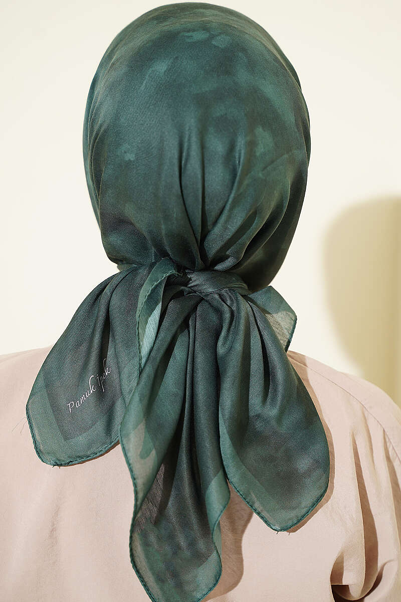 https://cdn.pazarium.com.tr/batik-desen-soft-esarp-kum-zumrut-811156-20-B.jpg