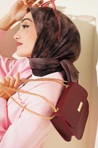 https://cdn.pazarium.com.tr/batik-desen-soft-kras-serisi-esarp-koyu-vizon-818249-20-B.jpg