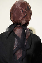 https://cdn.pazarium.com.tr/batik-desenli-soft-esarp-siyah-kahve-813495-20-B.jpg