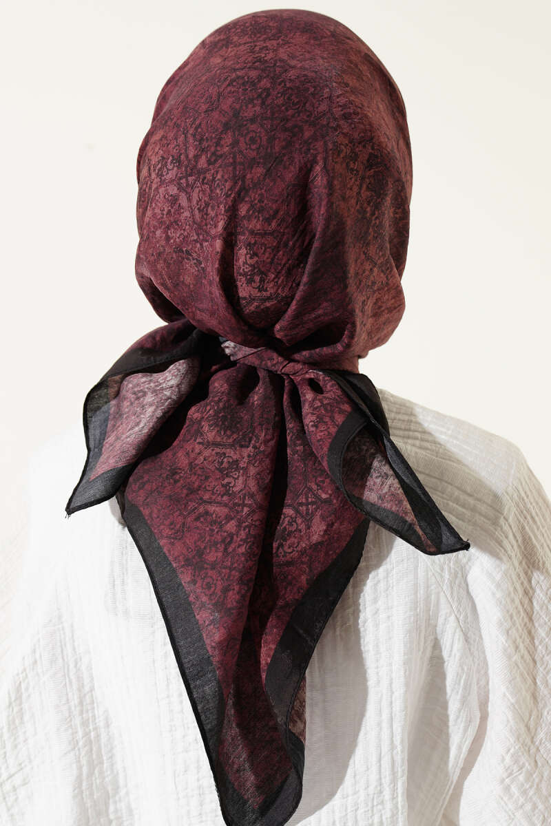 Batik Motifli Modal Eşarp