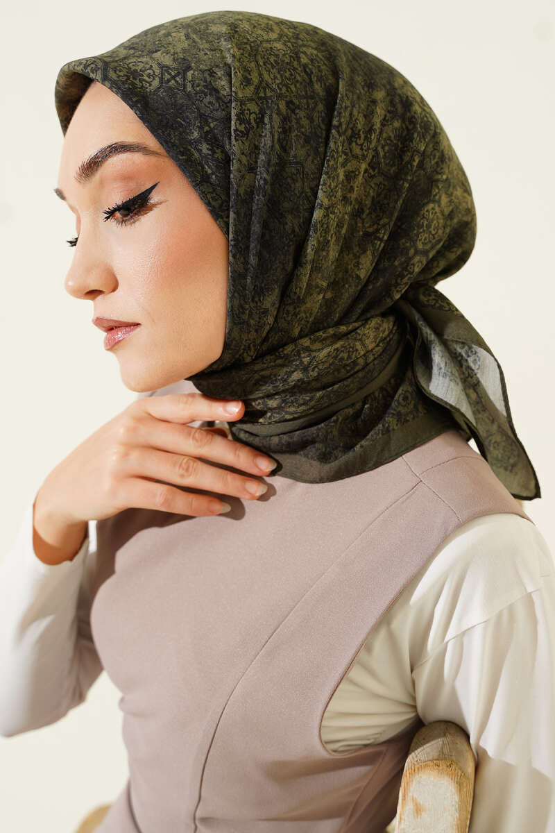 Batik Motifli Modal Eşarp Haki