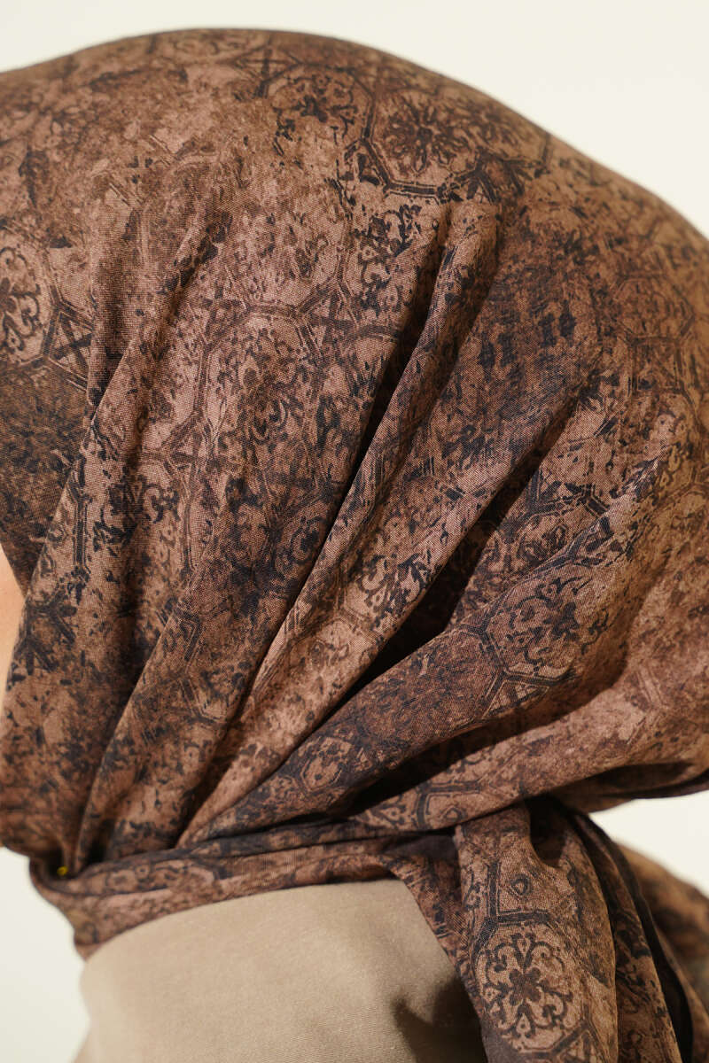 Batik Motifli Modal Eşarp
