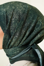 Batik Motifli Modal Eşarp