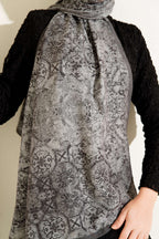 Batik Motifli Modal Şal Gri