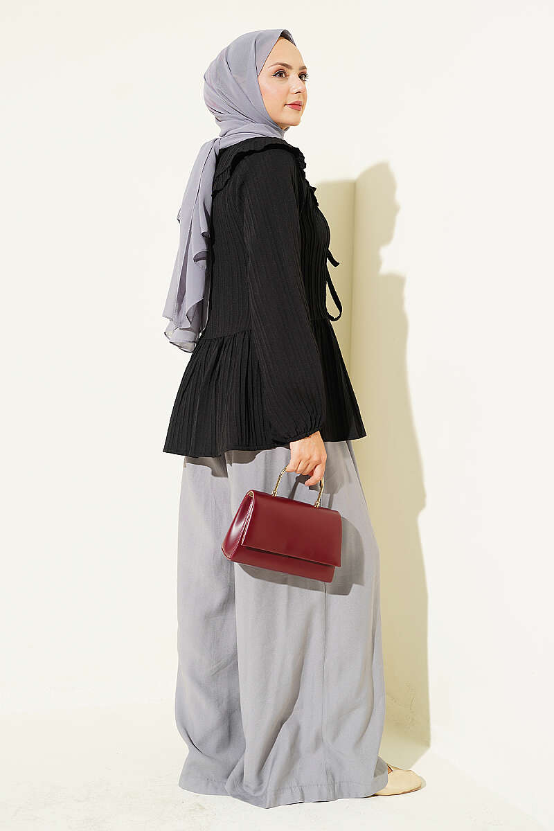 https://cdn.pazarium.com.tr/bebe-yaka-baglamali-kimono-siyah-811962-20-B.jpg