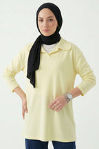 https://cdn.pazarium.com.tr/bebe-yaka-detayli-tunik-sari-747226-18-B.jpg