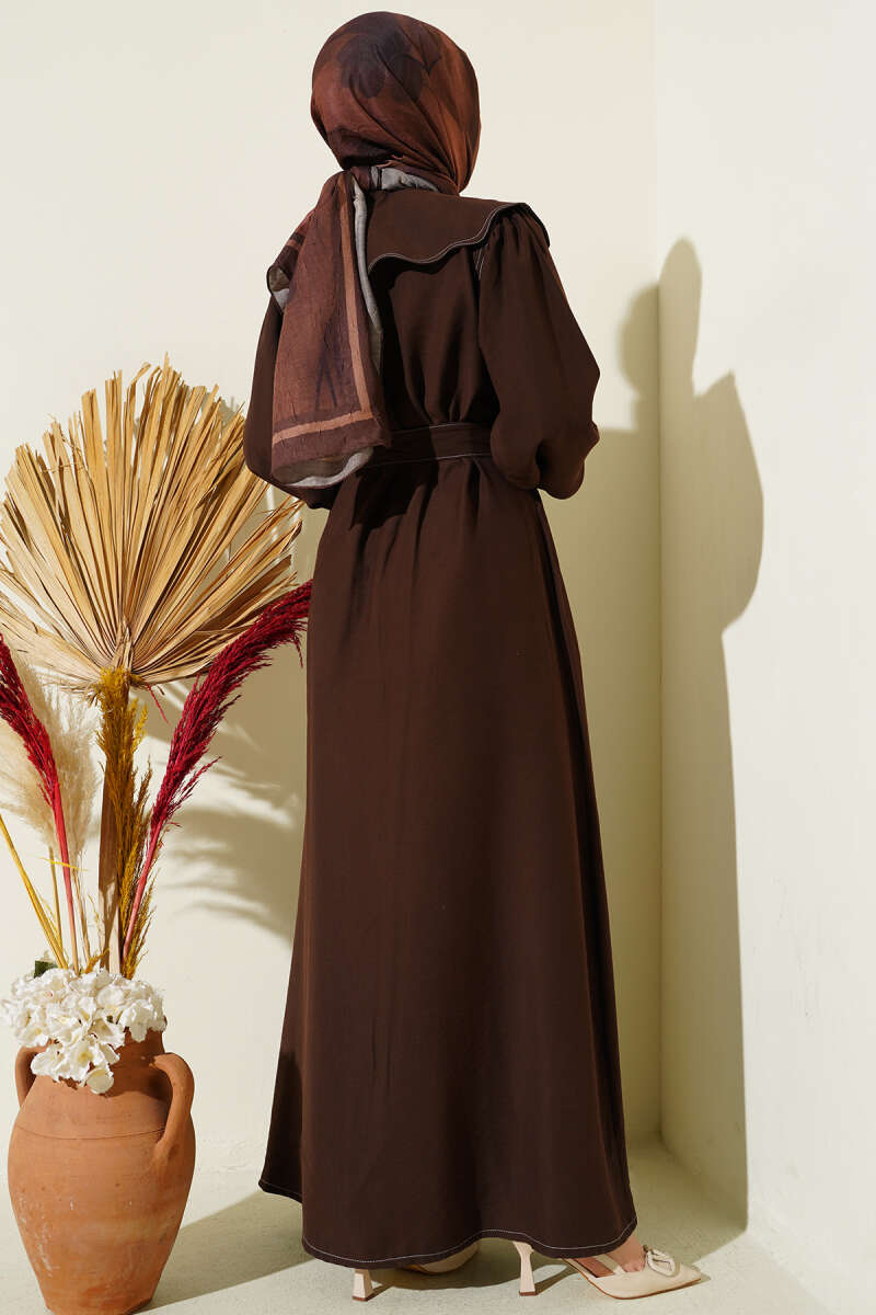 Bebe Yaka Dikiş Detaylı Elbise